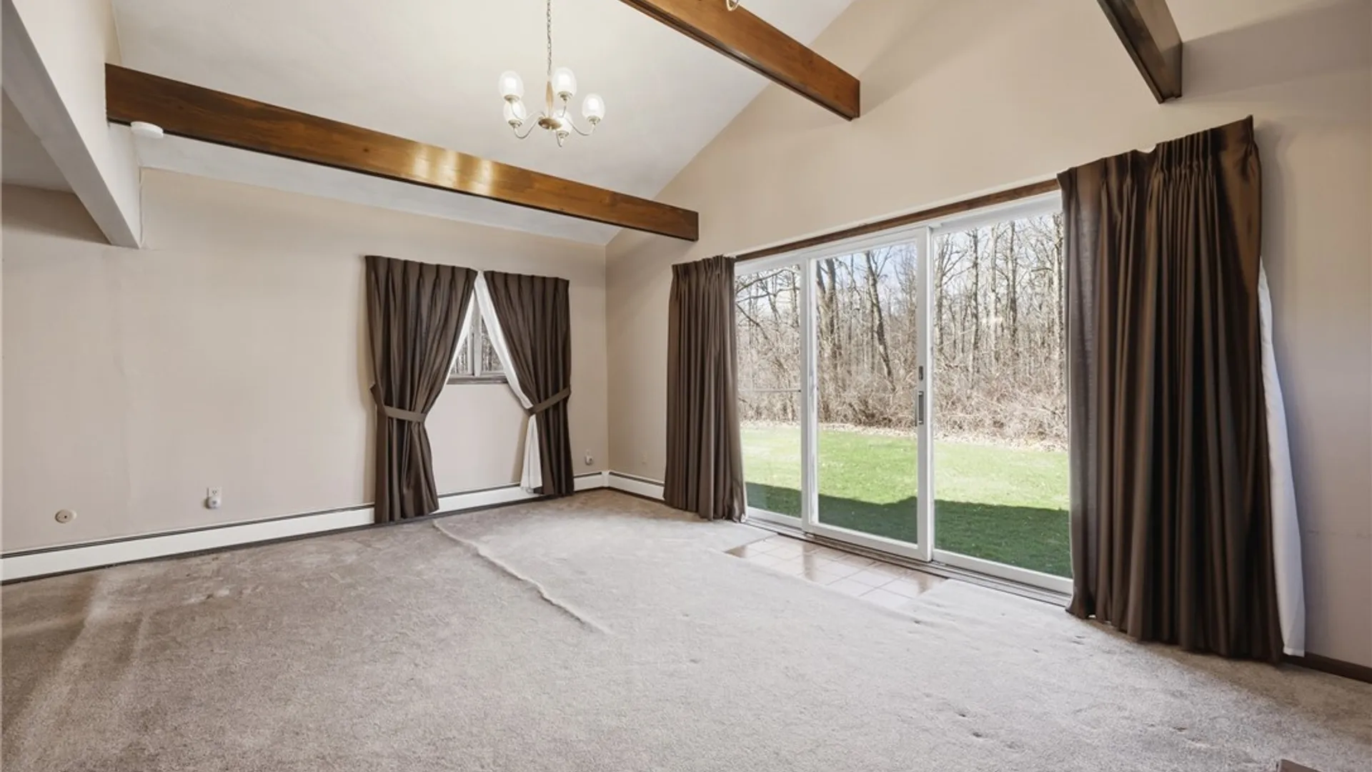 Property at 6888 Joanne Circle, Niagara, NY 14304 20