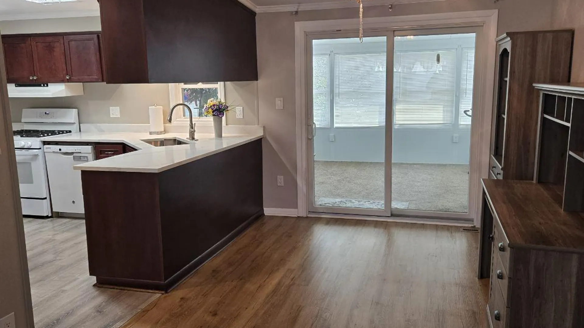 Property at 1407-93 Middle Rd, Calverton, NY 11933 5