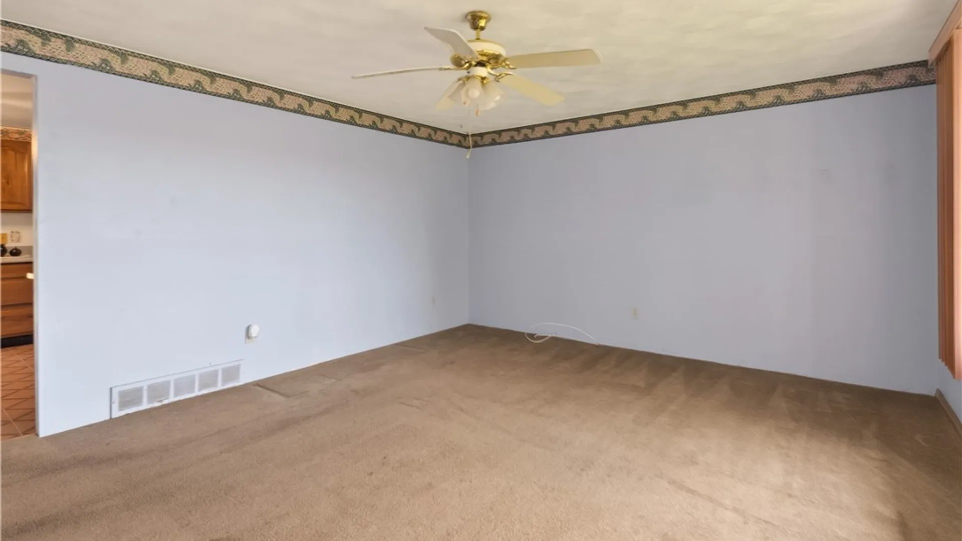 Property at 86 Church Rd, Parma, NY 14468 9