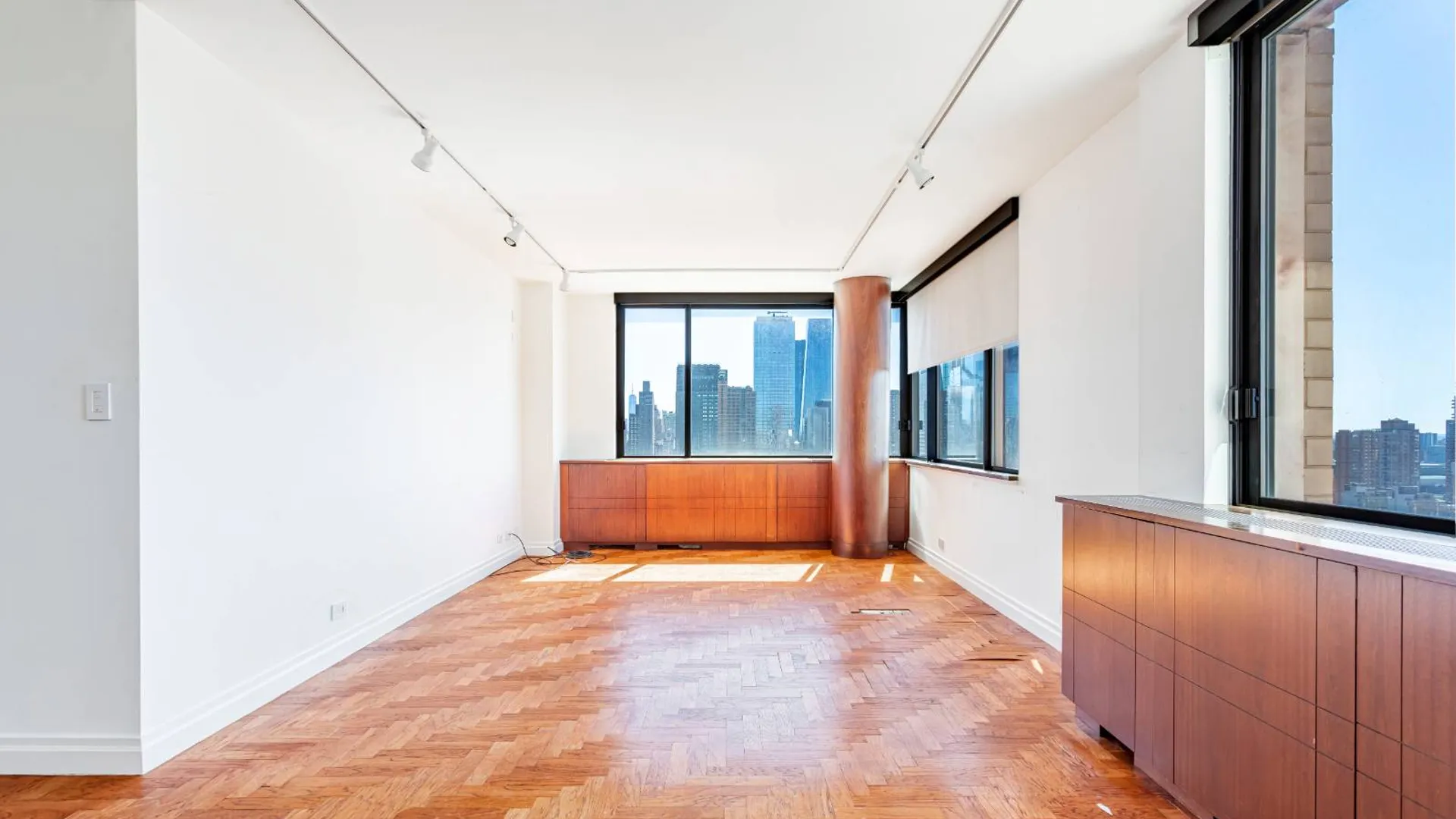 Property at 350 West 50th Street, Manhattan, NY 10019 7