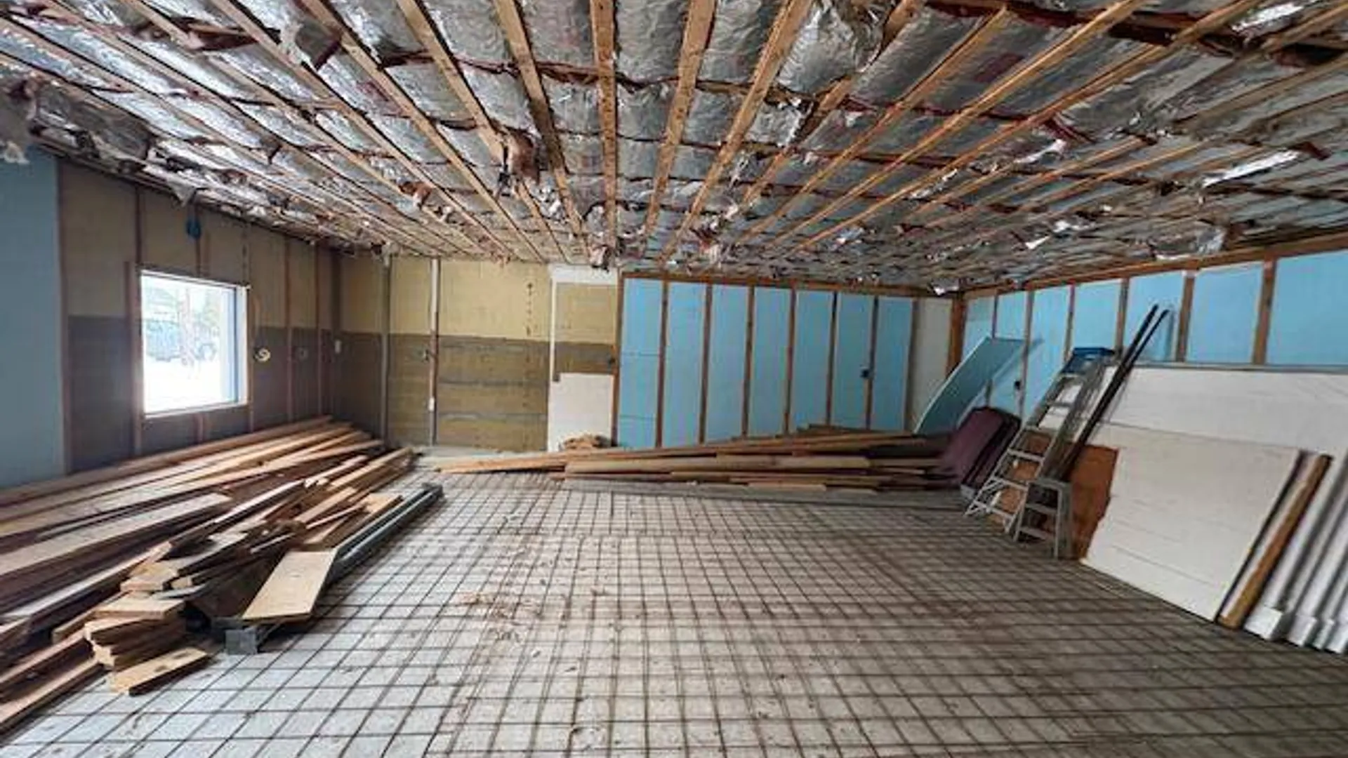 Property at 18 Leonard St, Gansevoort, NY 12831 11