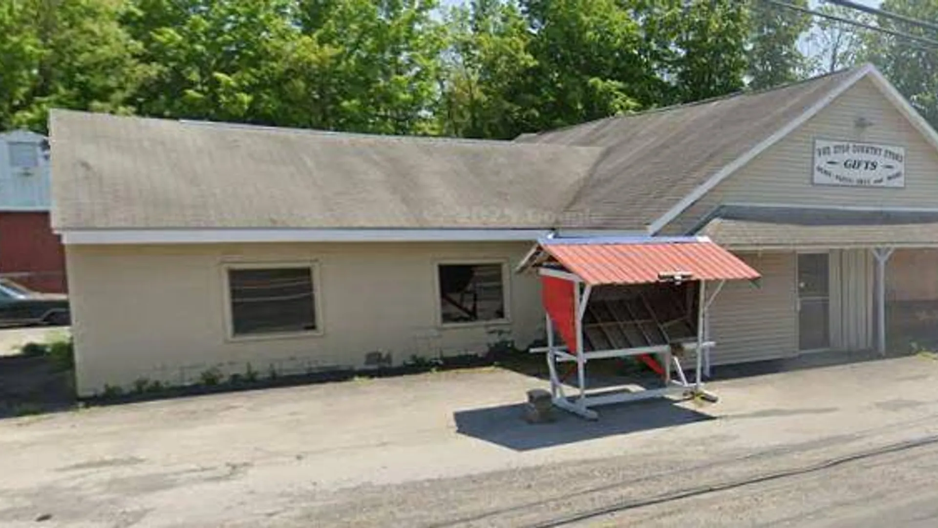 Property at 18 Leonard St, Gansevoort, NY 12831 14