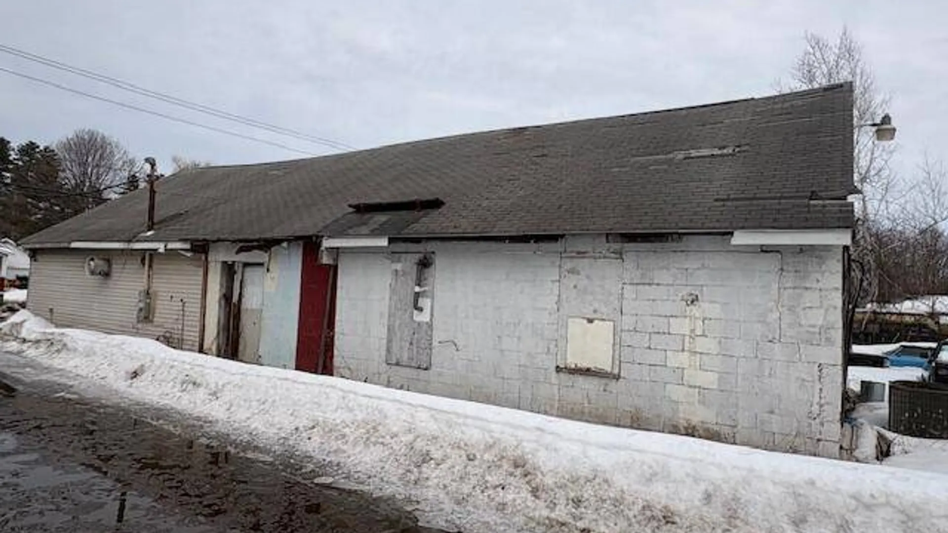 Property at 18 Leonard St, Gansevoort, NY 12831 20