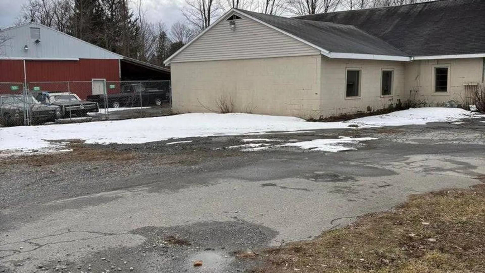 Property at 18 Leonard St, Gansevoort, NY 12831 25