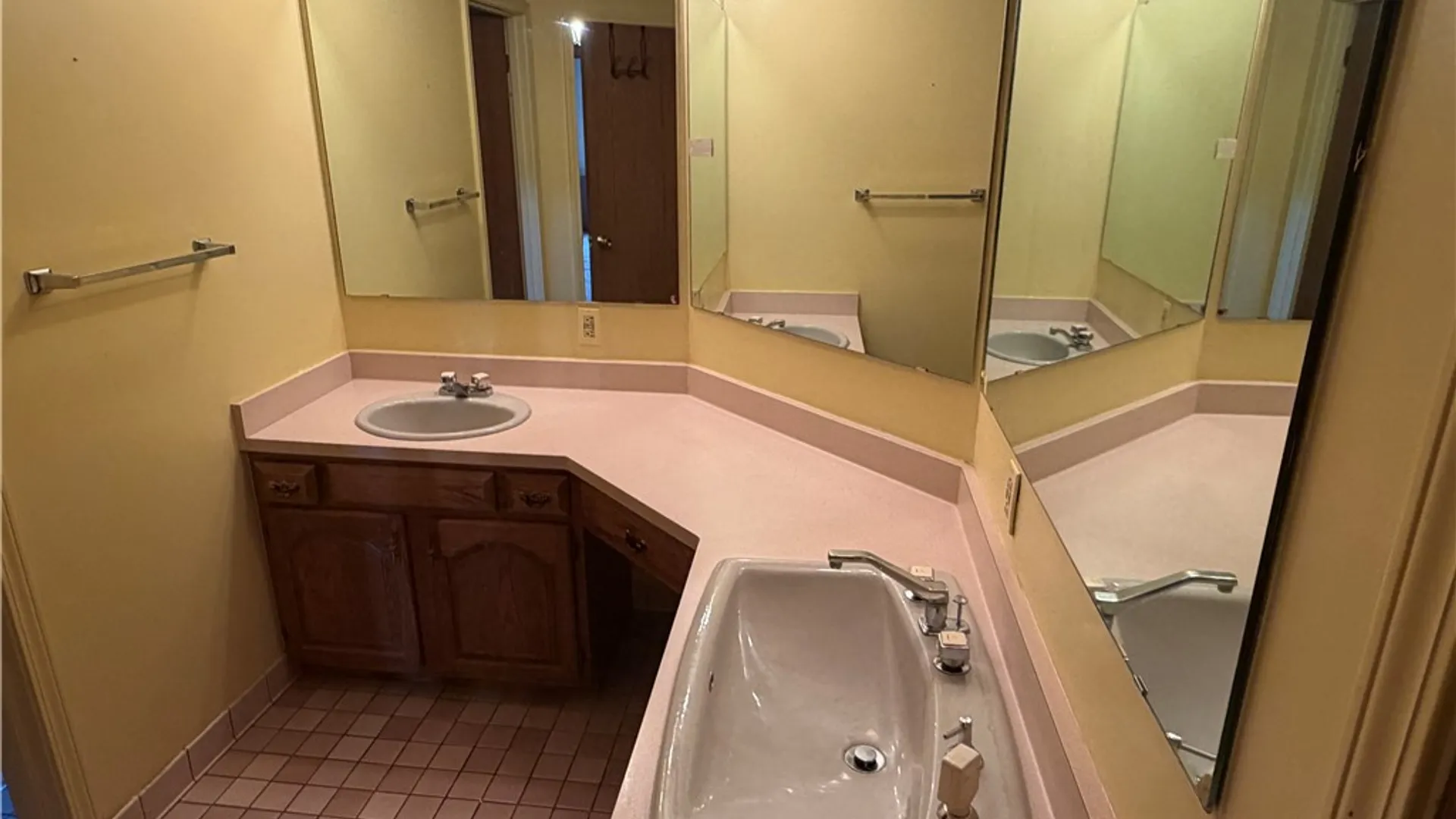 Property at 104 Carmas Drive, Rochester, NY 14626 24