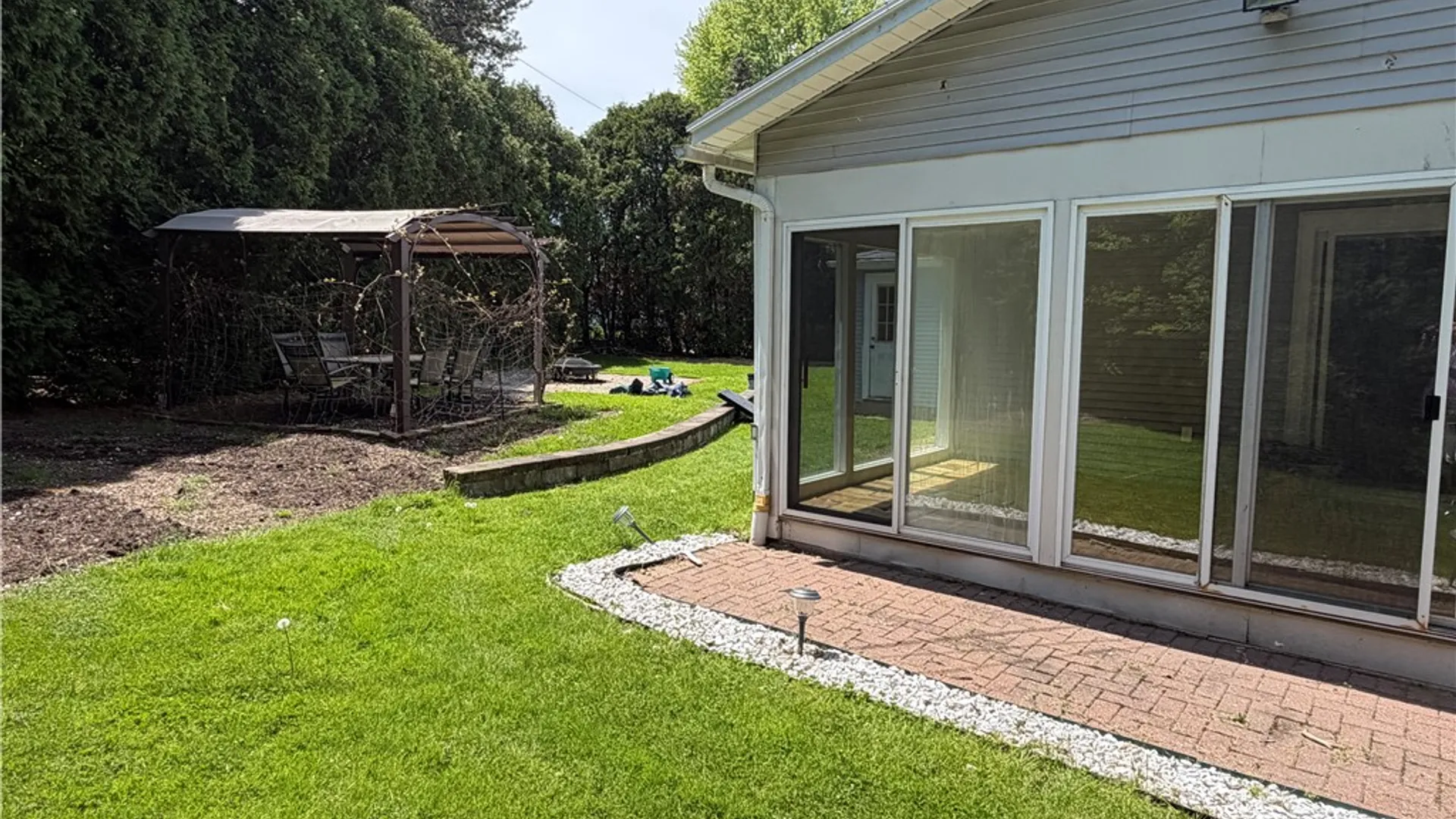Property at 104 Carmas Drive, Rochester, NY 14626 5