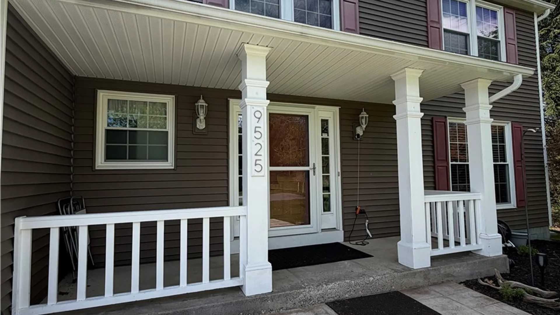 Property at 9525 Woodlawn Drive, Cicero, NY 13029 2