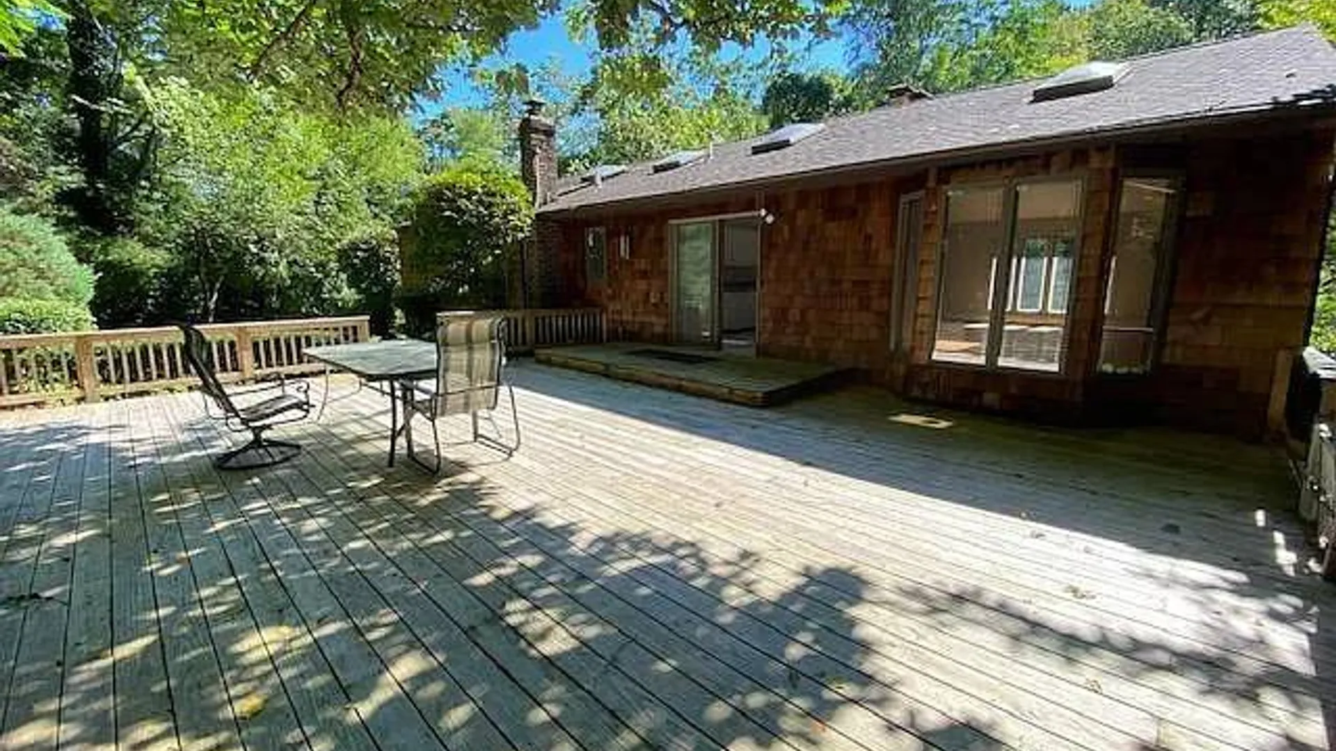 Property at 321 E Main Street, Centerport, NY 11721 10