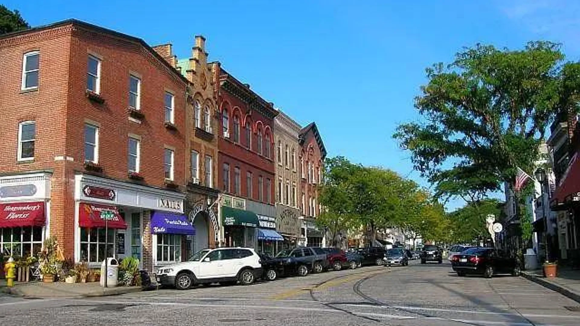 Property at 321 E Main Street, Centerport, NY 11721 37
