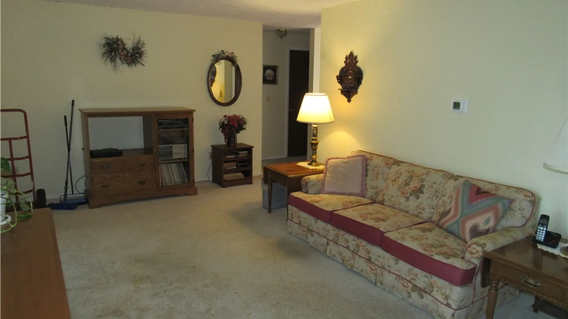 Property at 8 Hanningfield Circle, Perinton, NY 14450 19