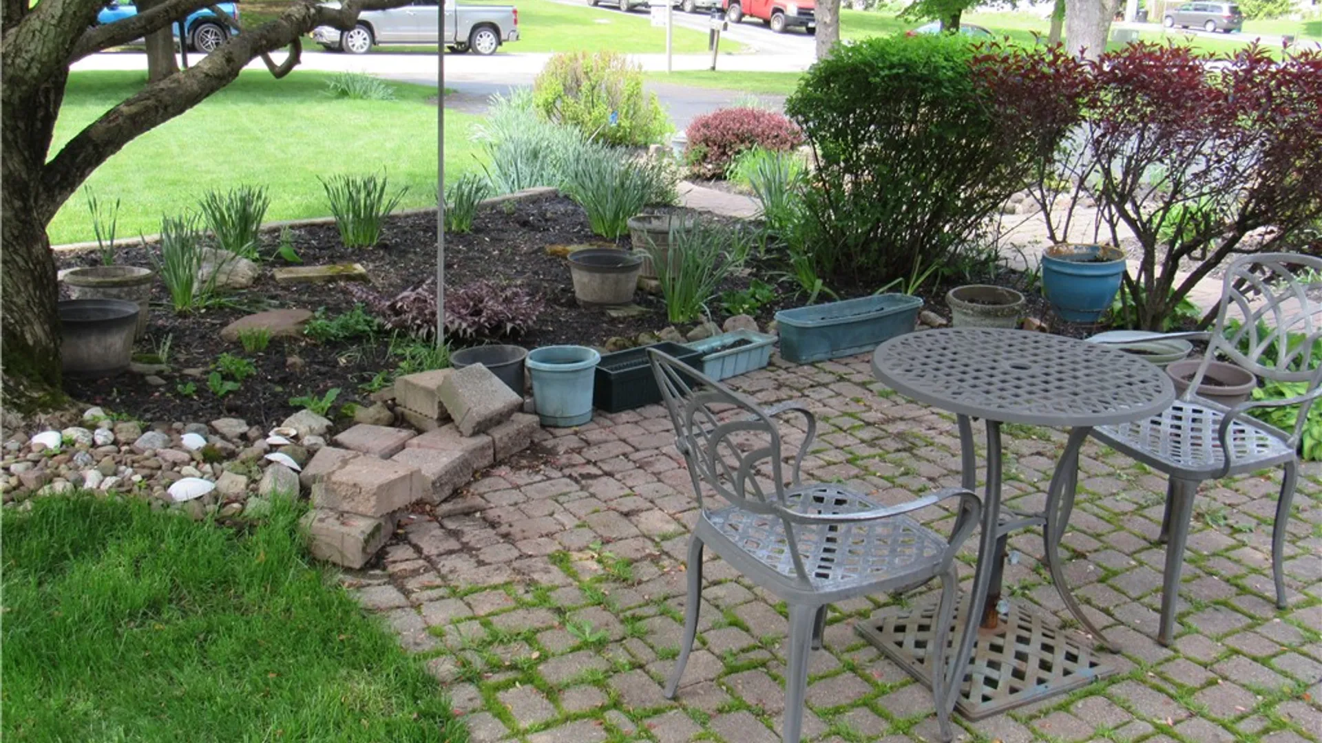 Property at 8 Hanningfield Circle, Perinton, NY 14450 7