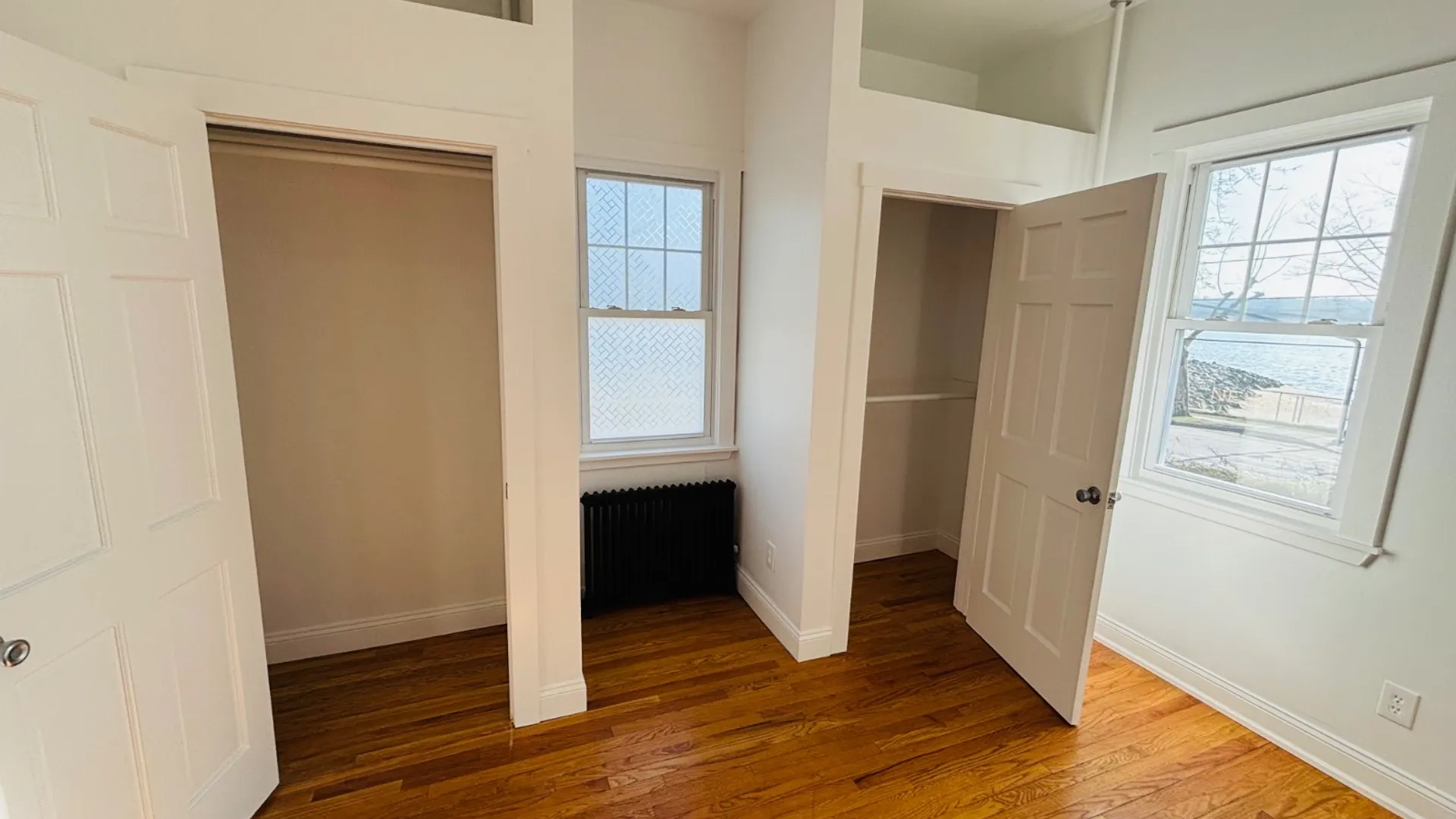 Property at 420 Littleworth Ln, Sea Cliff, NY 11579 6