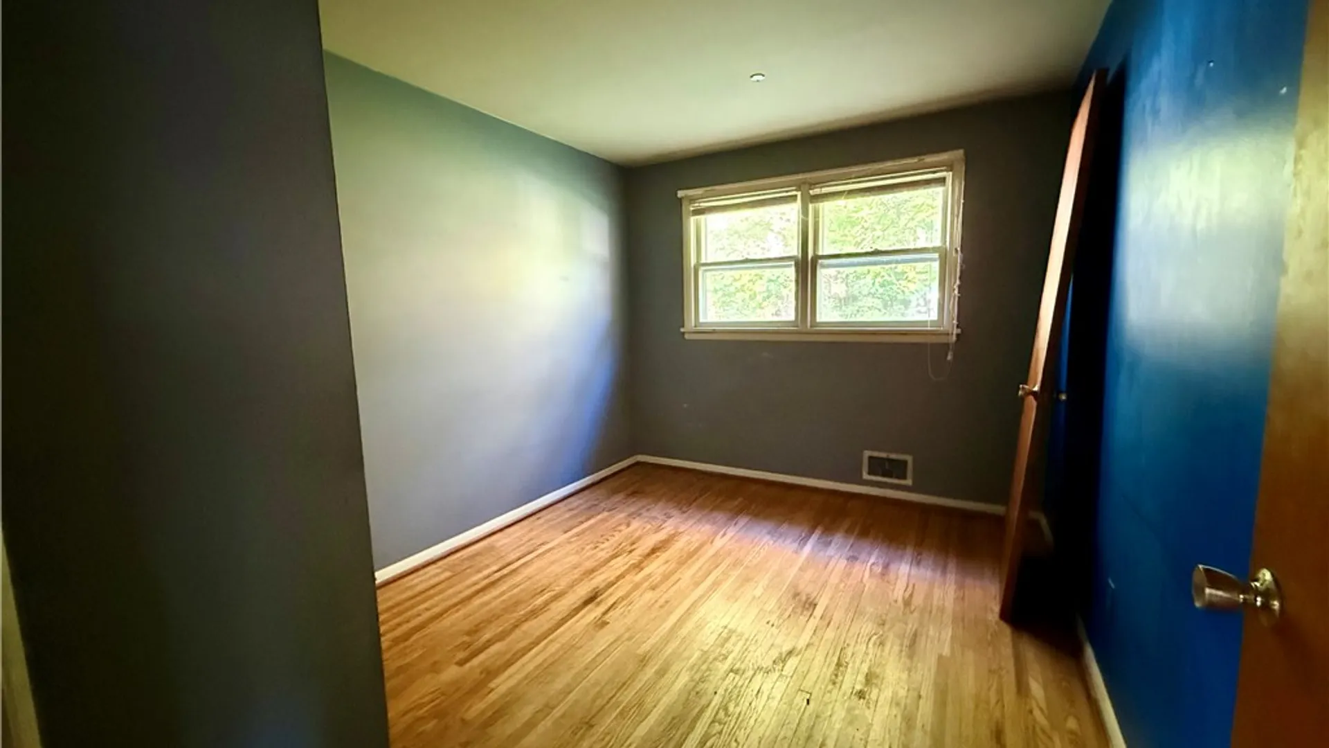 Property at 116 Lemoyn Avenue, Rochester, NY 14612 11