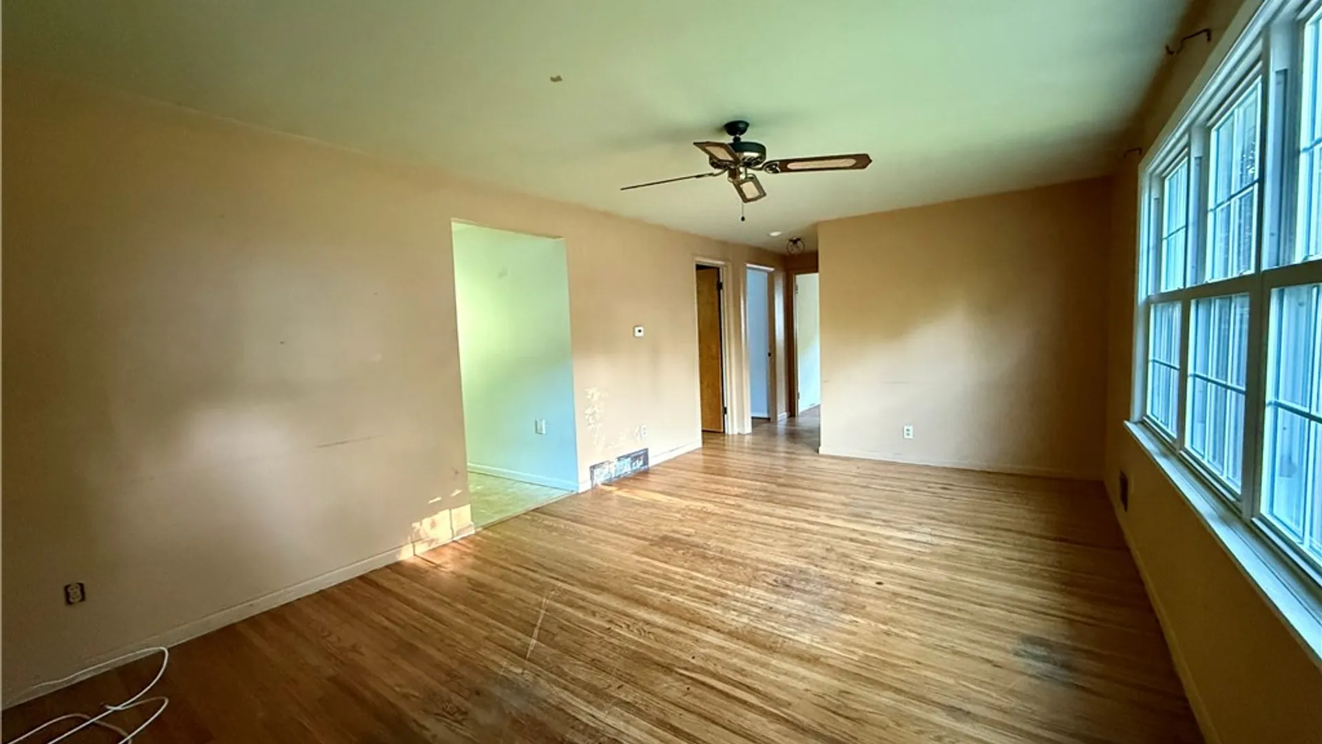 Property at 116 Lemoyn Avenue, Rochester, NY 14612 3