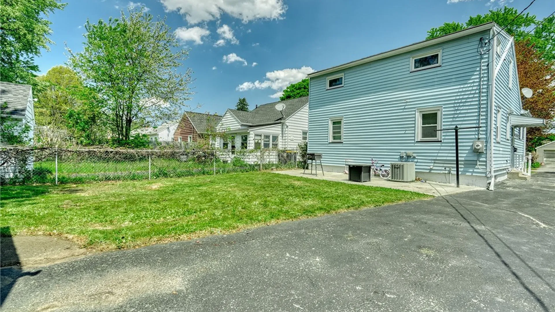 Property at 321 Oakwood Road, Greece, NY 14616 46