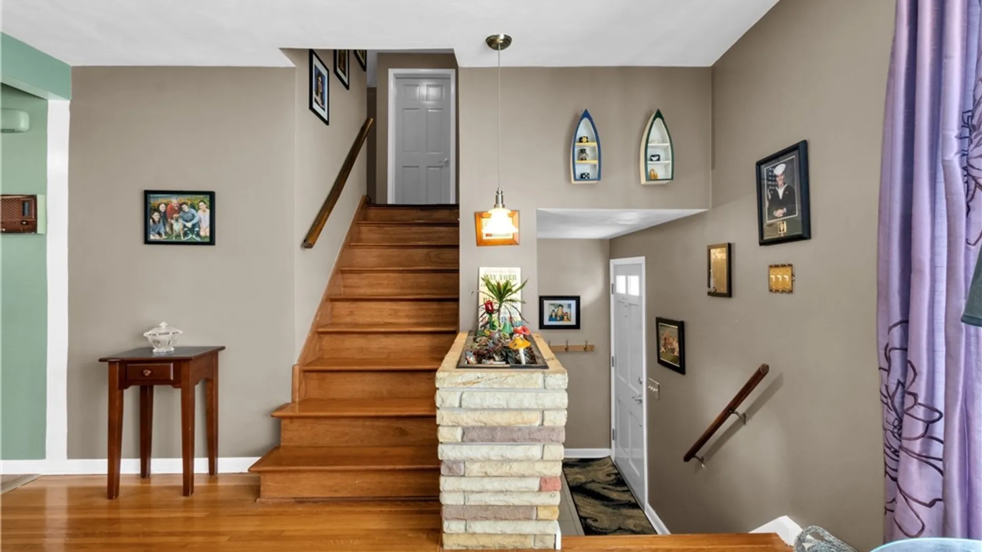 Property at 25 Woodmar Terrace, West Seneca, NY 14224 25