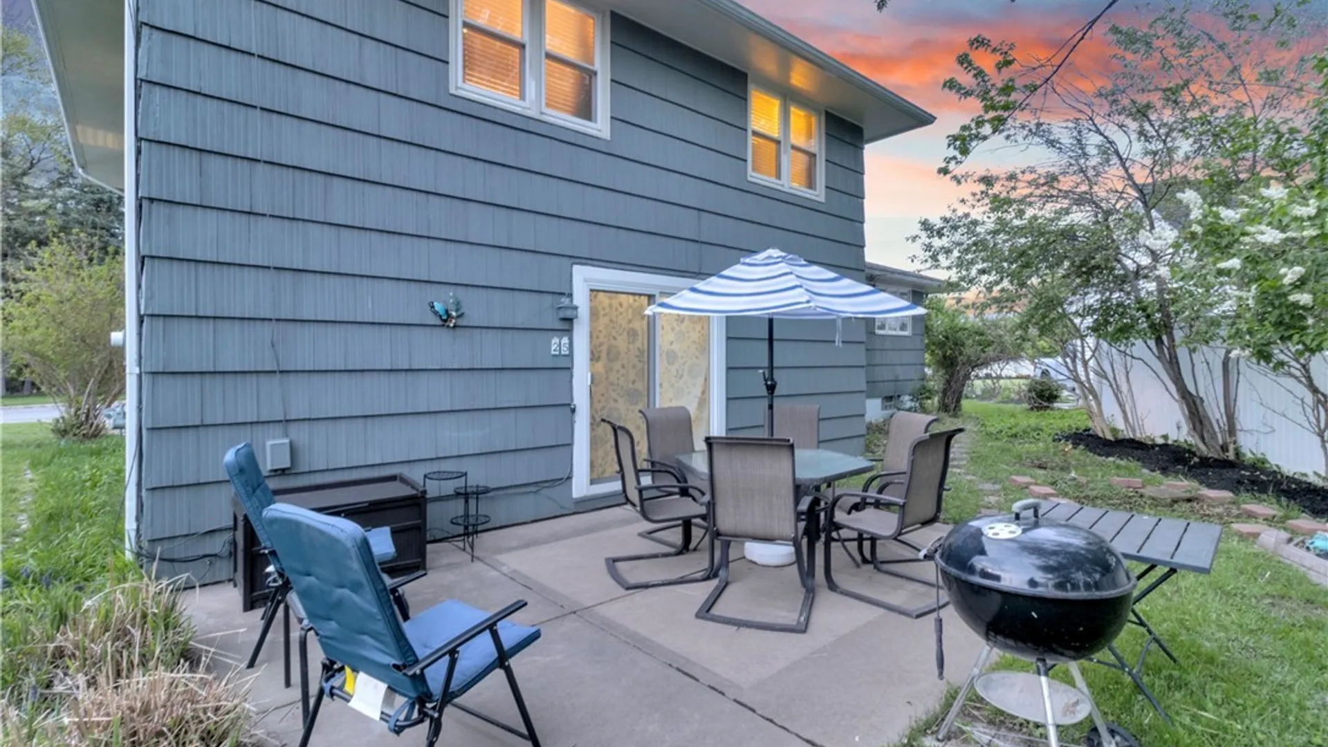 Property at 25 Woodmar Terrace, West Seneca, NY 14224 38