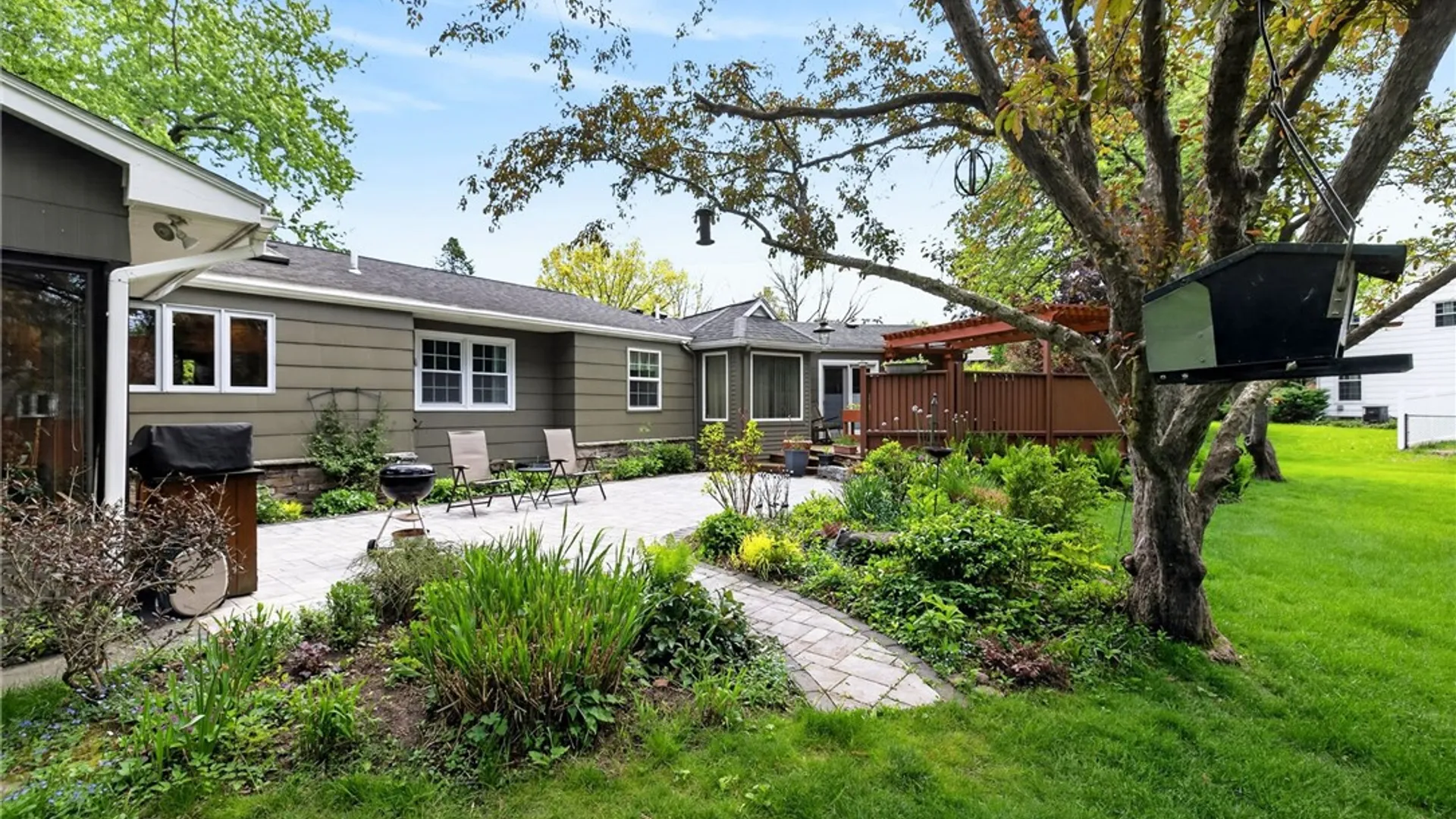 Property at 1200 Gatestone Circle, Webster, NY 14580 10