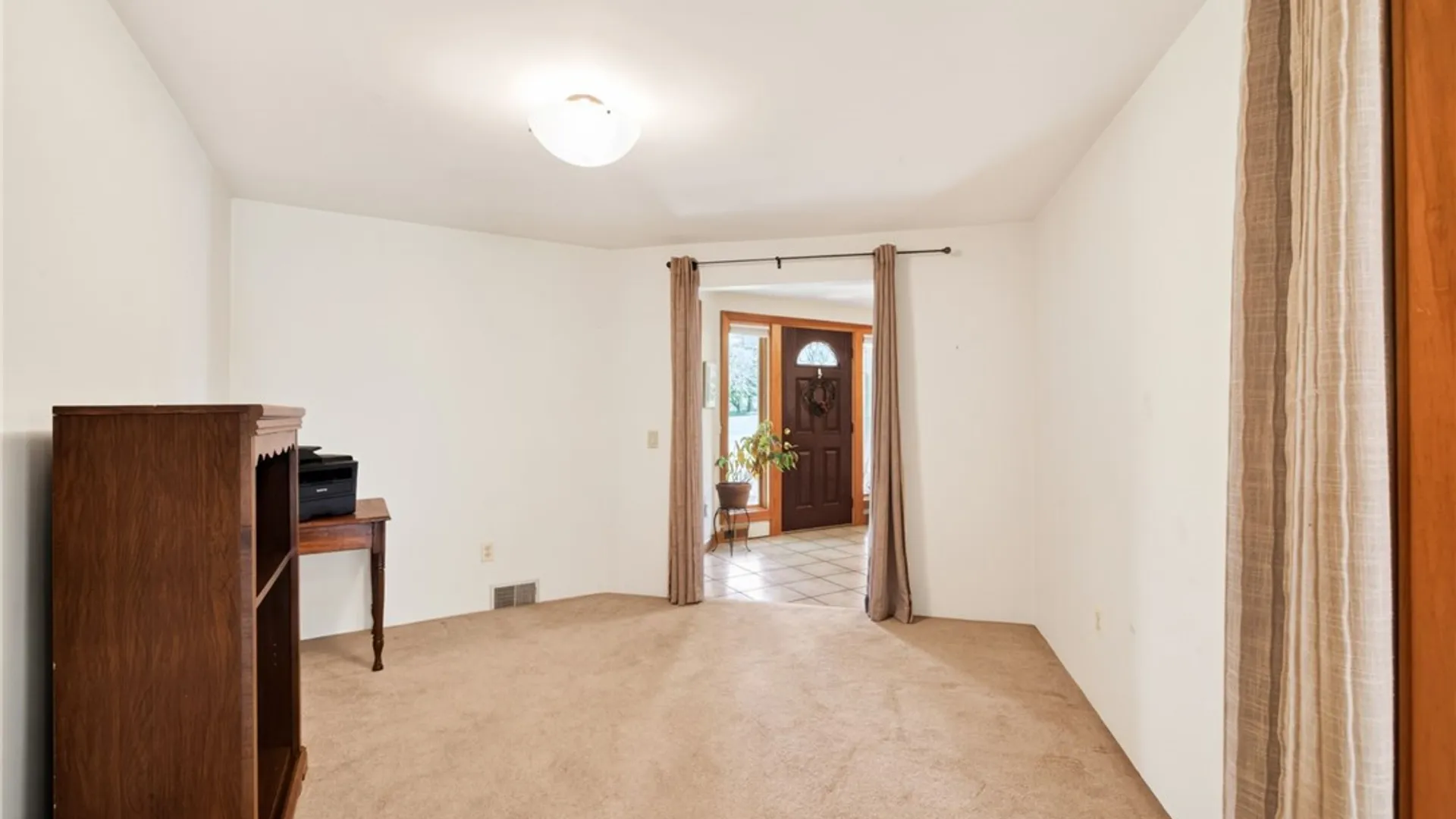 Property at 1200 Gatestone Circle, Webster, NY 14580 31