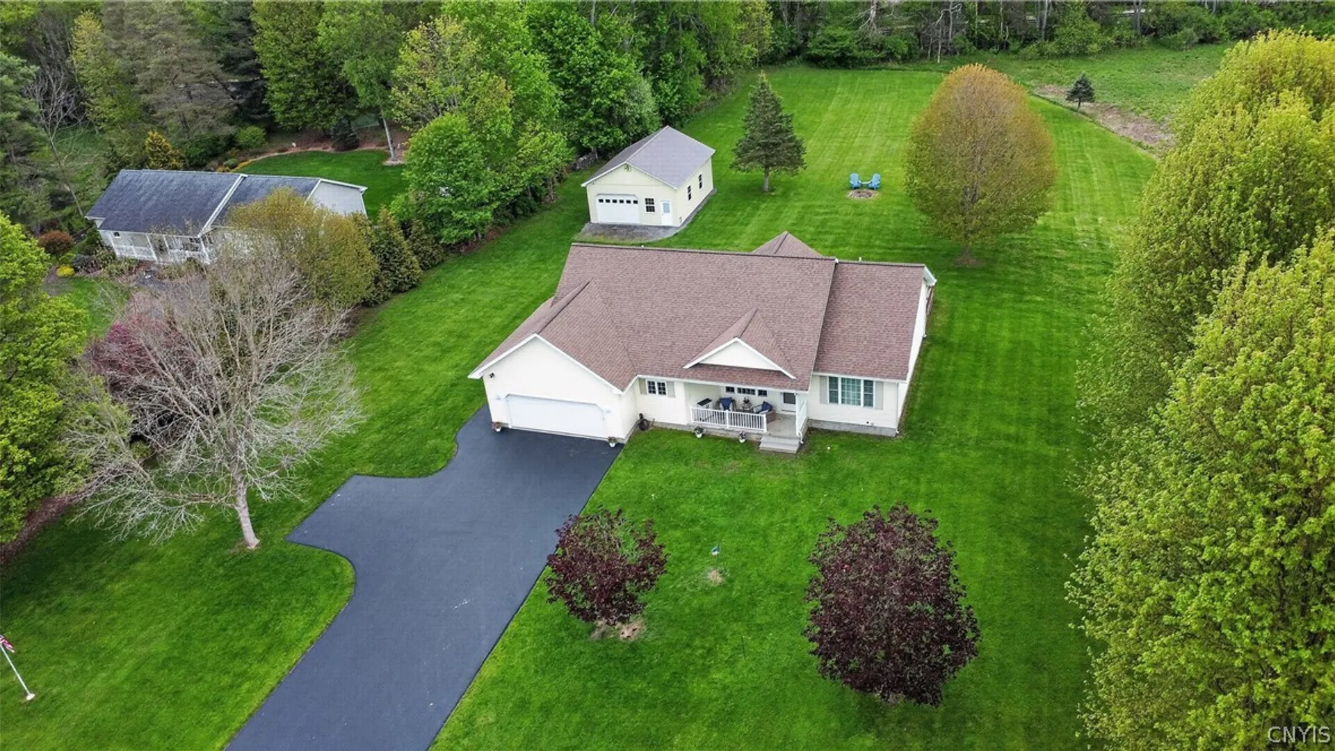 Property at 7338 Railroad St, Marcy, NY 13469 5