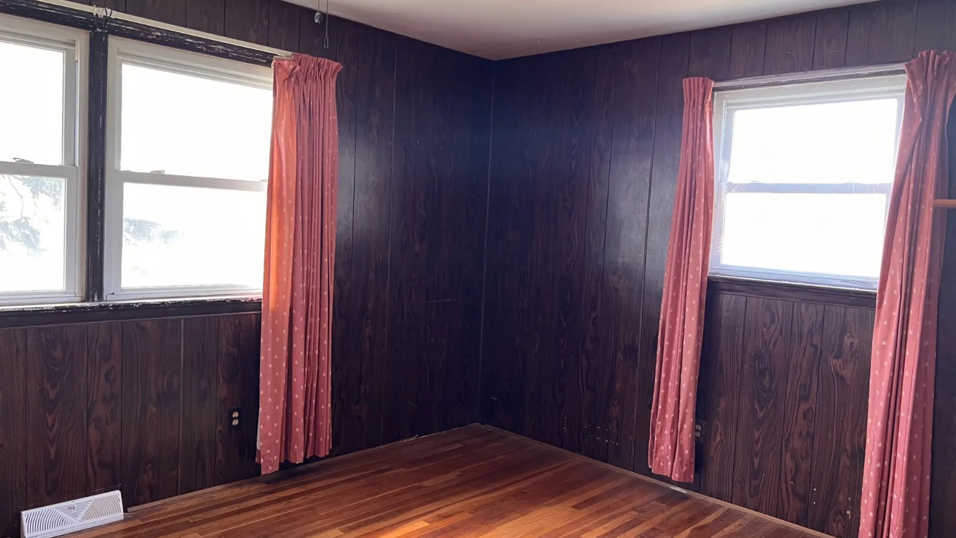 Property at 7627 Selden Rd, Le Roy, NY 14482 11