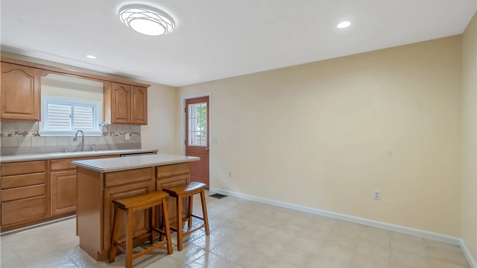 Property at 19 Tallman Street, Oswego, NY 13126 20