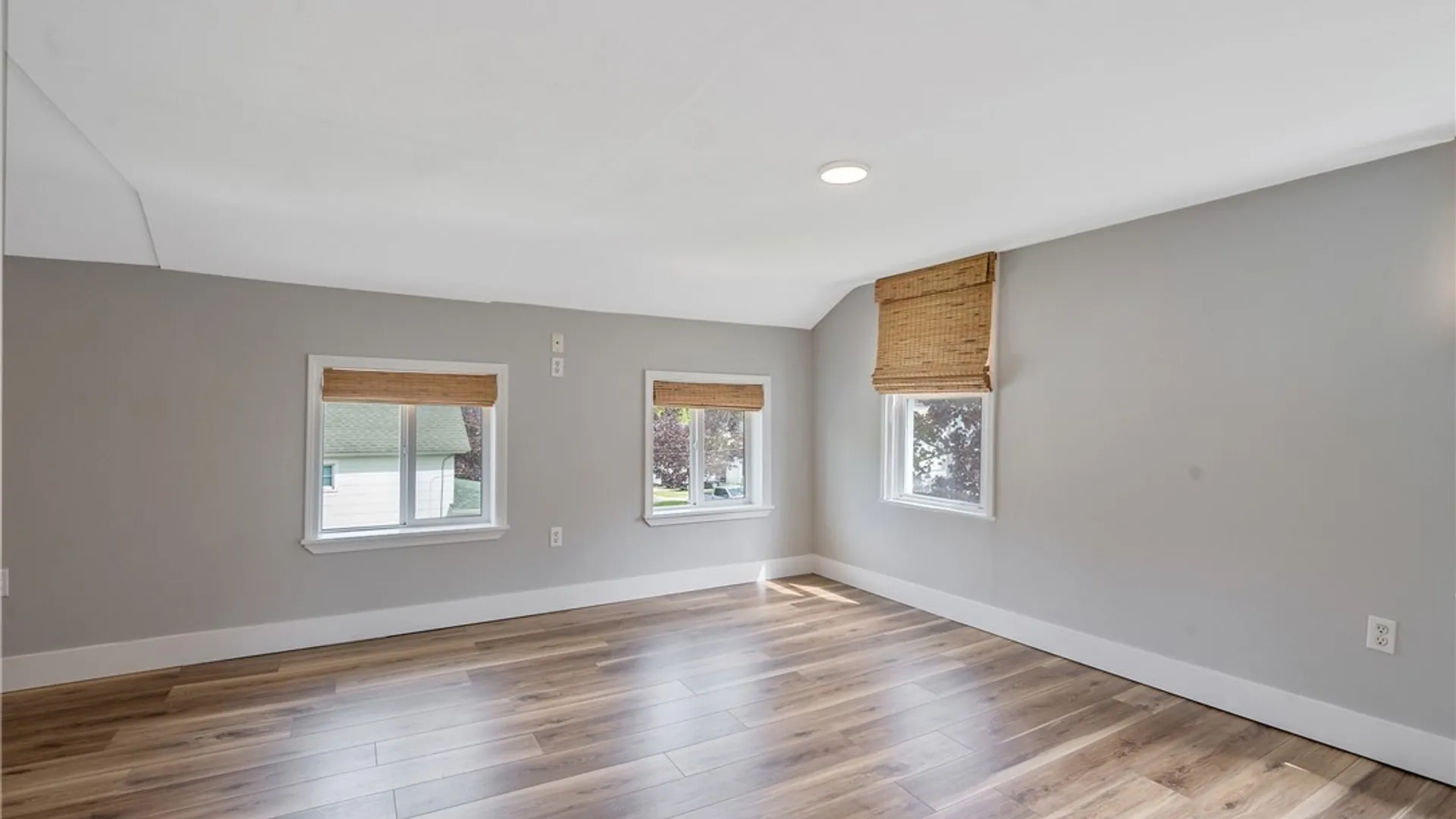 Property at 19 Tallman Street, Oswego, NY 13126 28