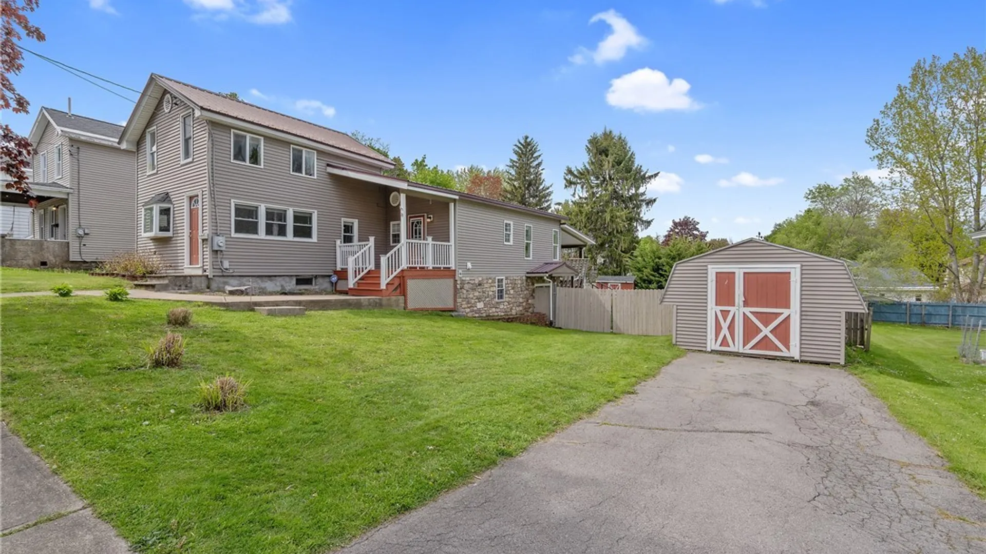 Property at 19 Tallman Street, Oswego, NY 13126 3