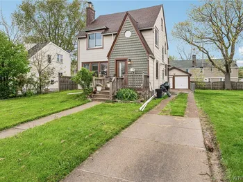 52 Commodore Avenue, Tonawanda, NY 14150