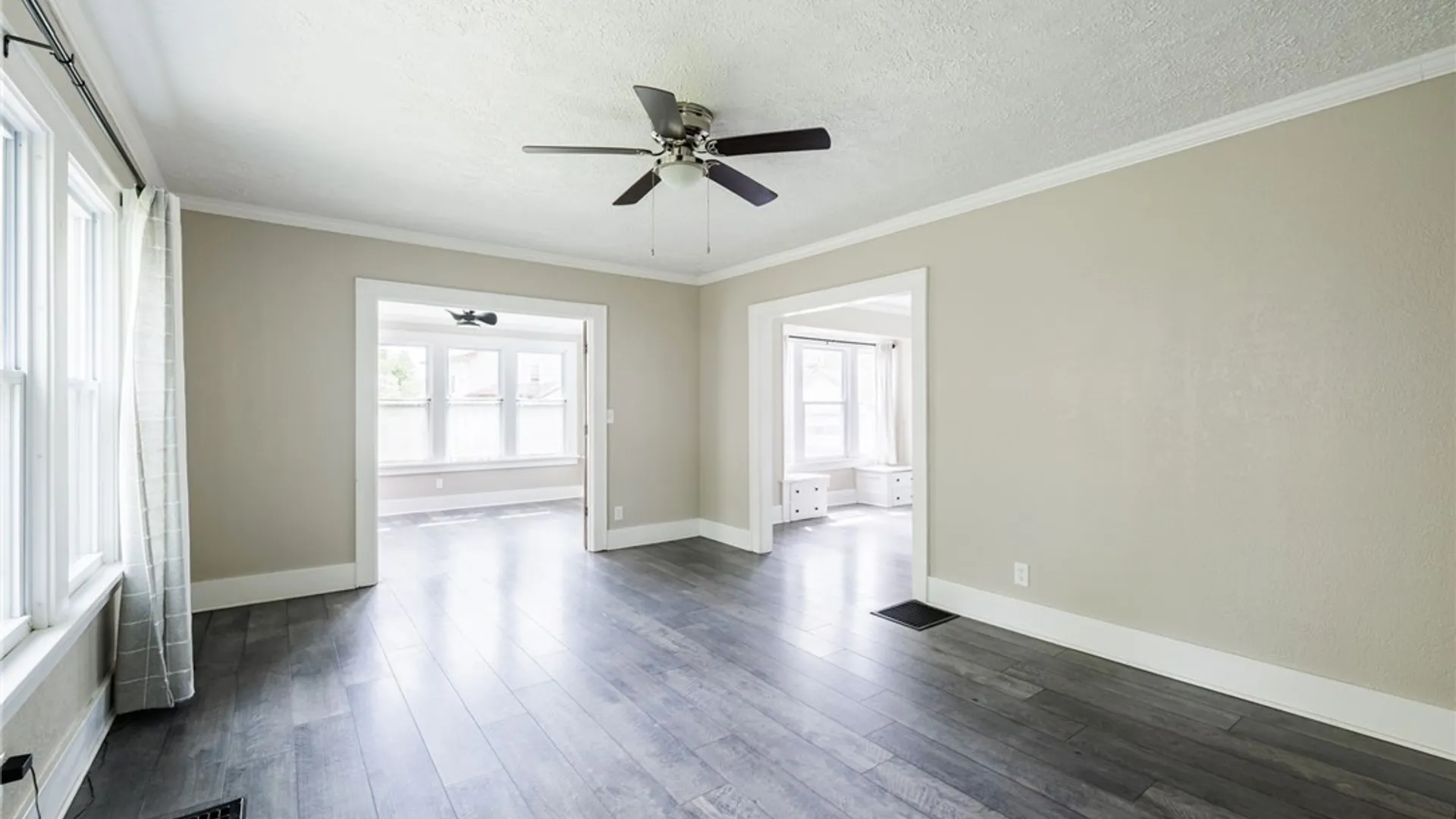Property at 29 Boulevard Parkway, Rochester, NY 14612 10