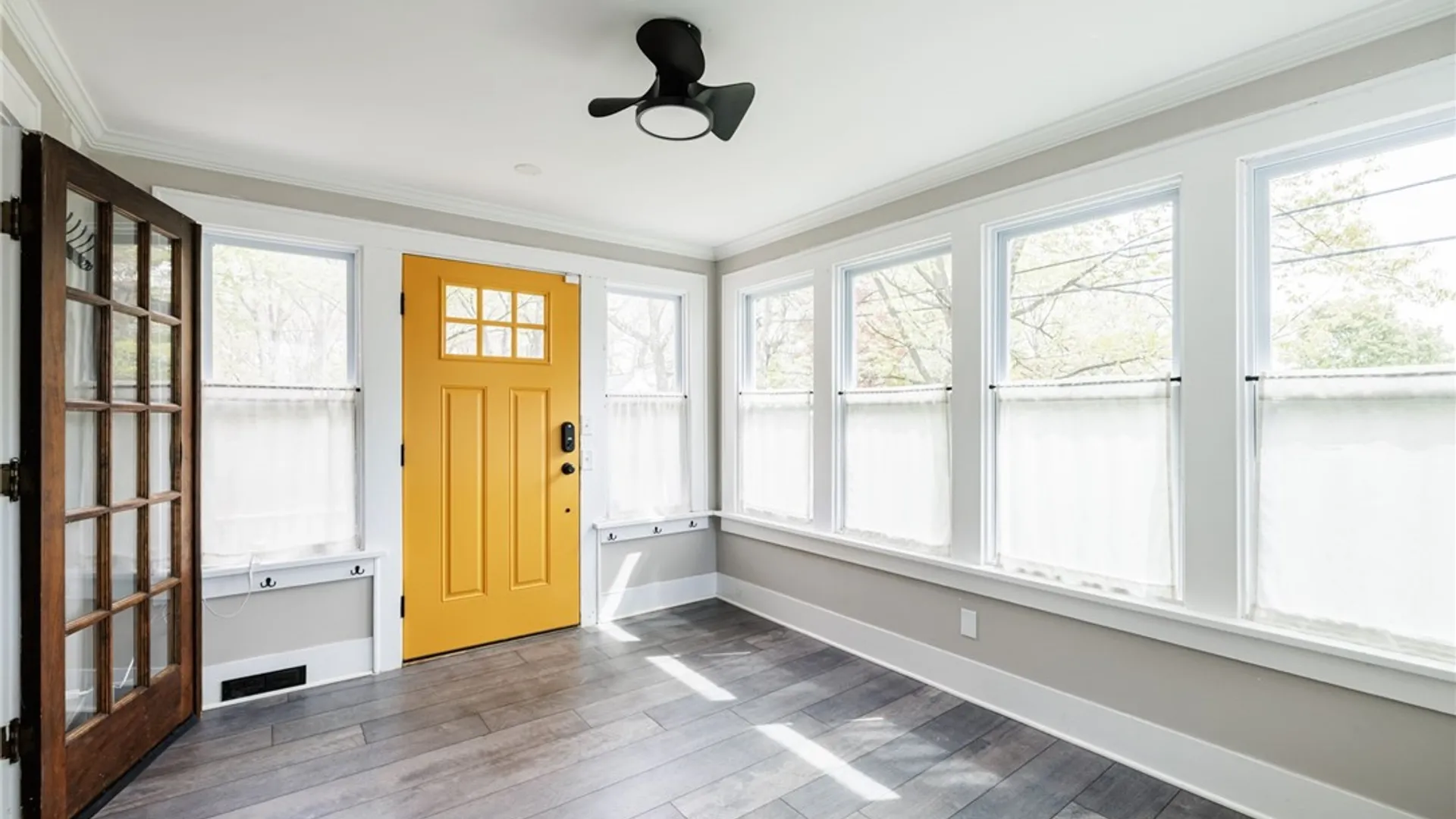 Property at 29 Boulevard Parkway, Rochester, NY 14612 11