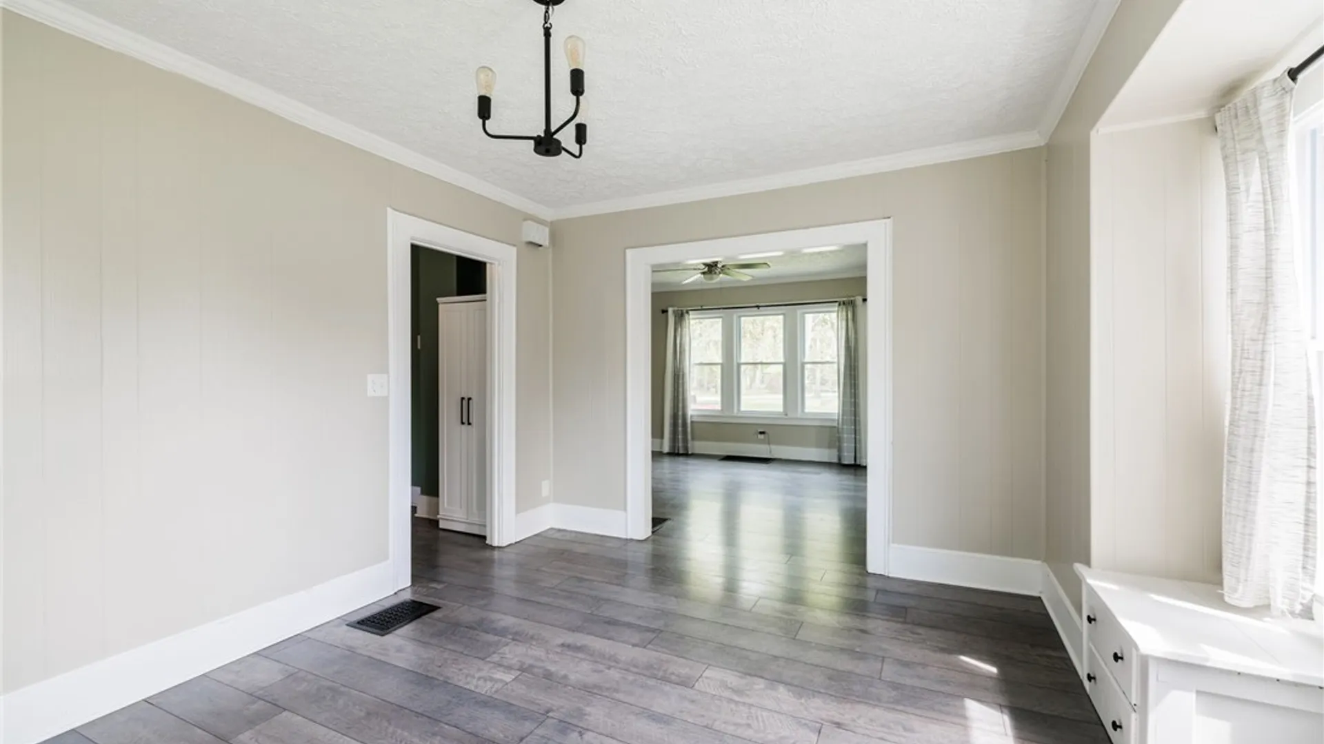 Property at 29 Boulevard Parkway, Rochester, NY 14612 15