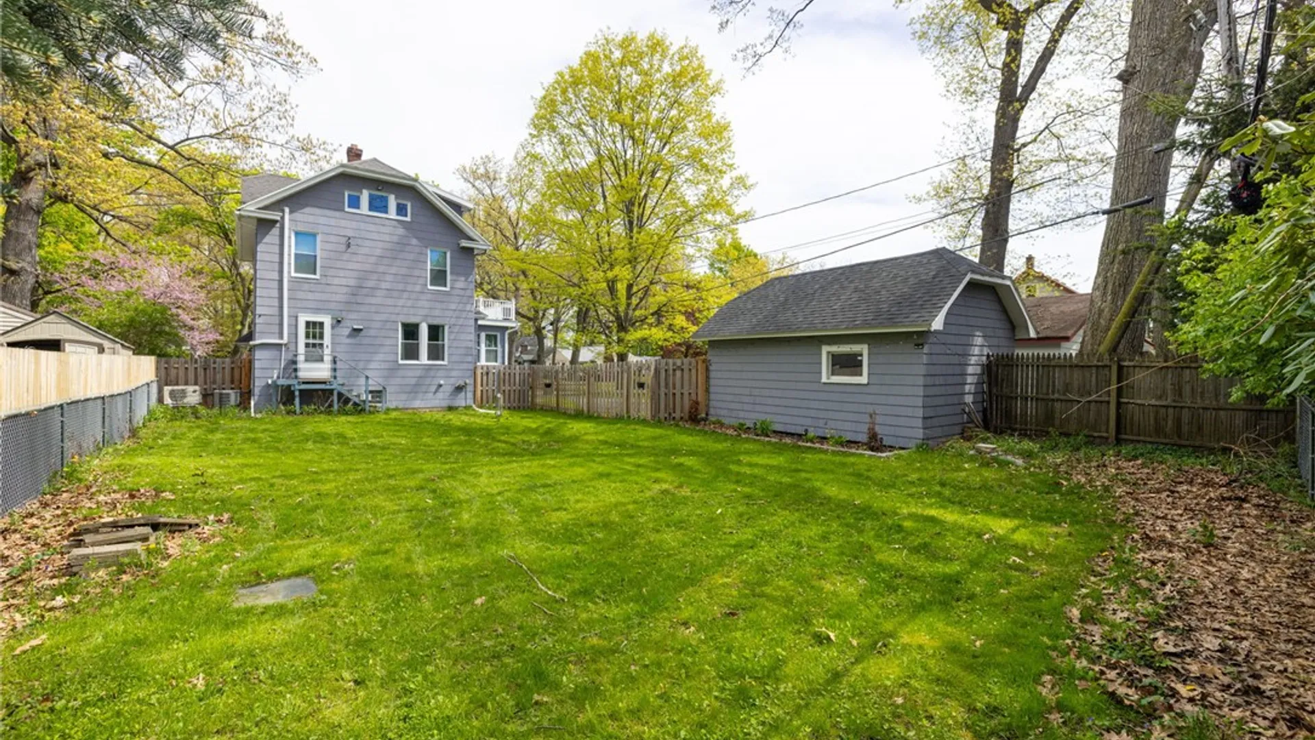 Property at 29 Boulevard Parkway, Rochester, NY 14612 6