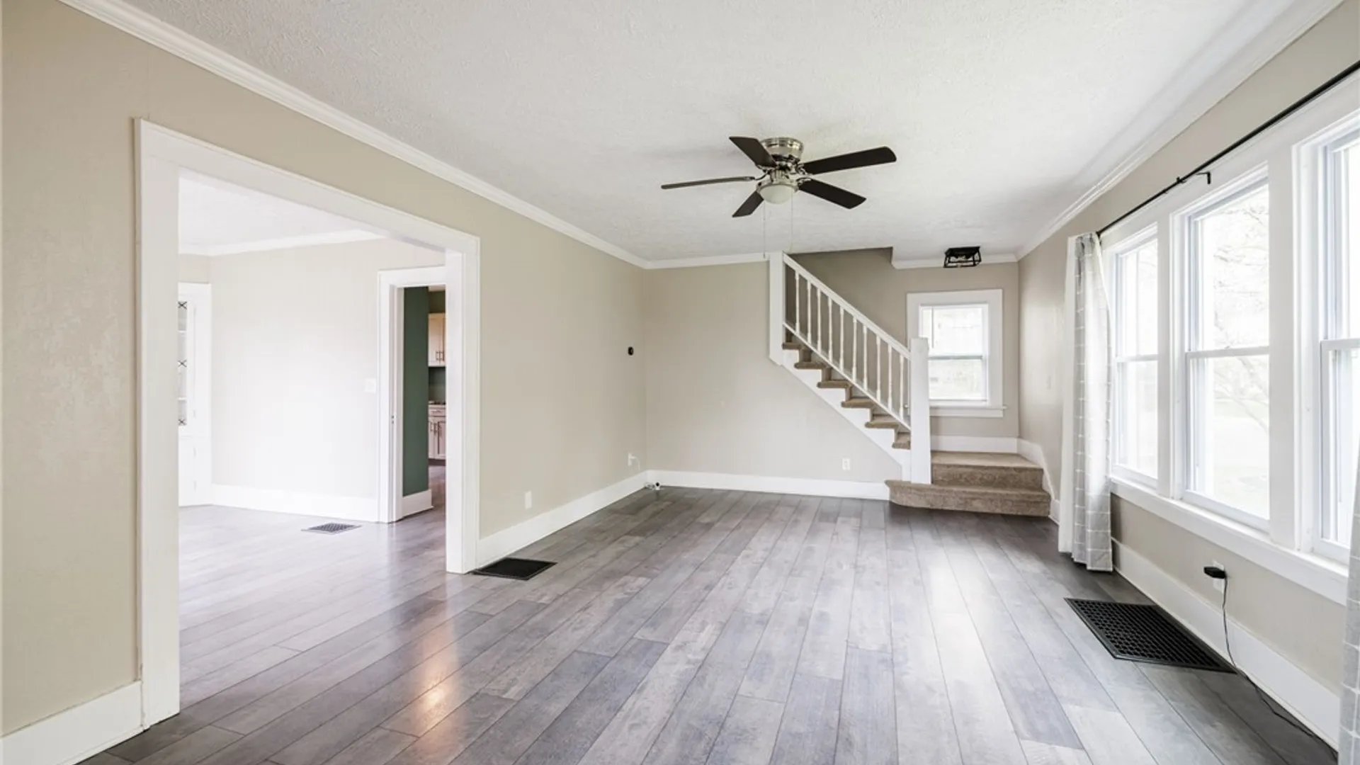 Property at 29 Boulevard Parkway, Rochester, NY 14612 8