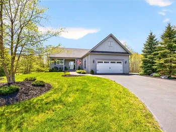 Property at 5197 Beacon Hill, Canandaigua Town, NY 14424