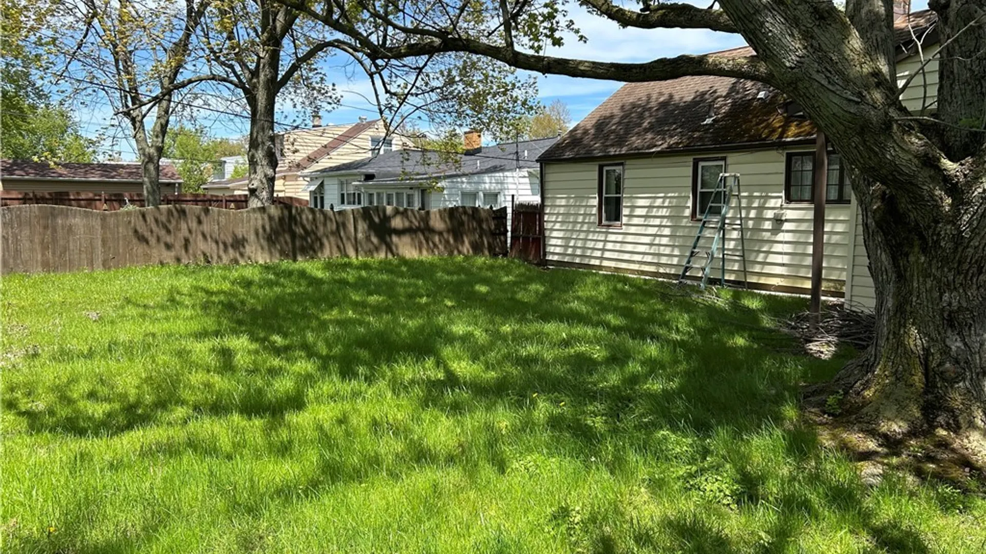Property at 236 Wellington Avenue, Tonawanda, NY 14223 4
