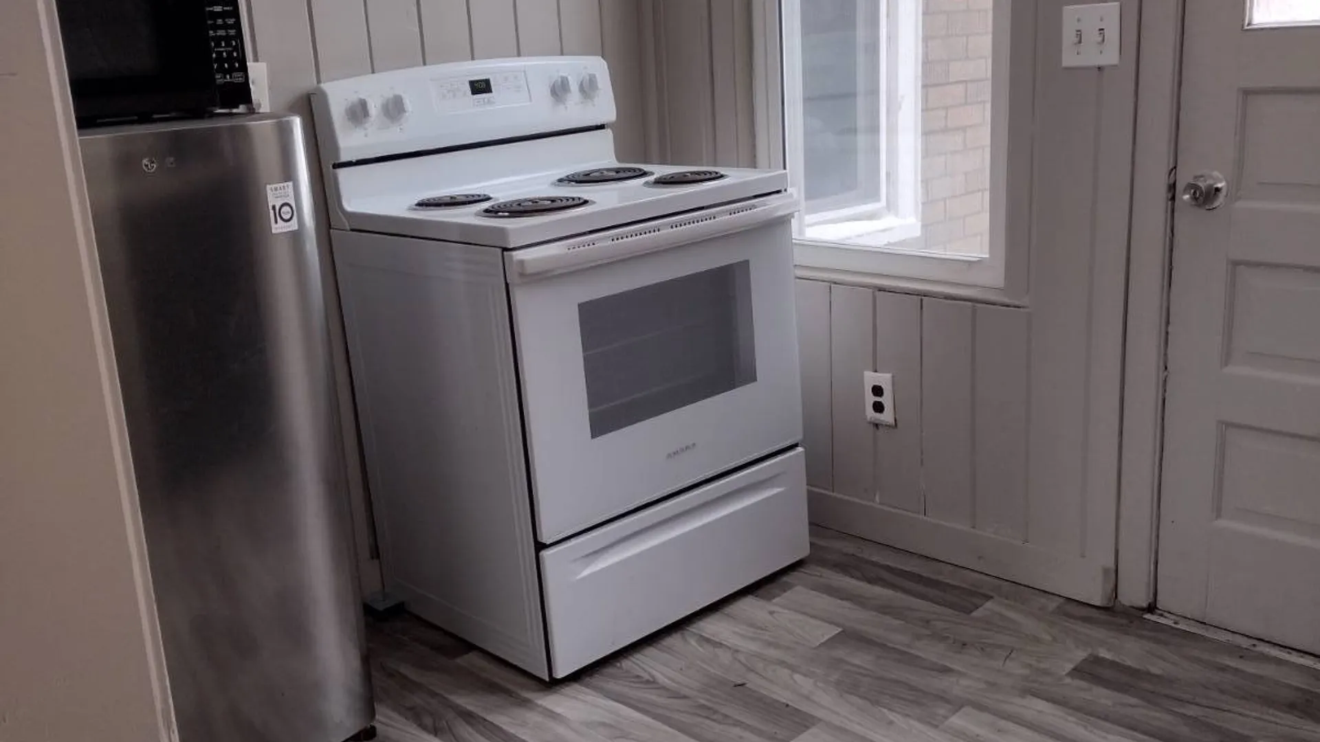 Property at 1124 Lenox Ave, Utica, NY 13502 4