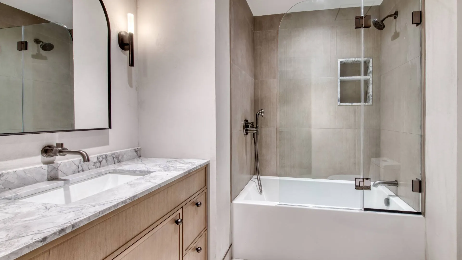 Property at 6 Joseph Francis Blvd, Sag Harbor, NY 11963 19