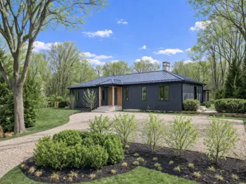 Property at 6 Joseph Francis Blvd, Sag Harbor, NY 11963