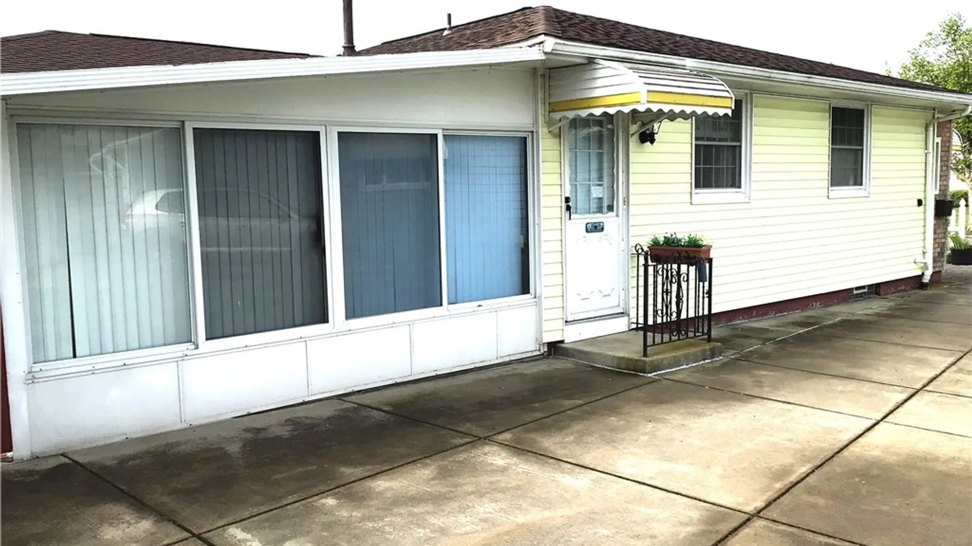 Property at 79 Winkler Drive, Tonawanda, NY 14150 35