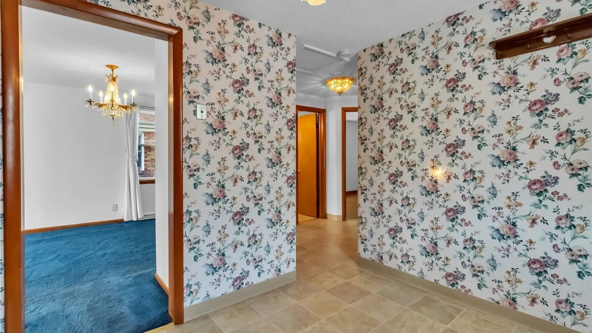 Property at 10 Alberta Drive, Amherst, NY 14226 14