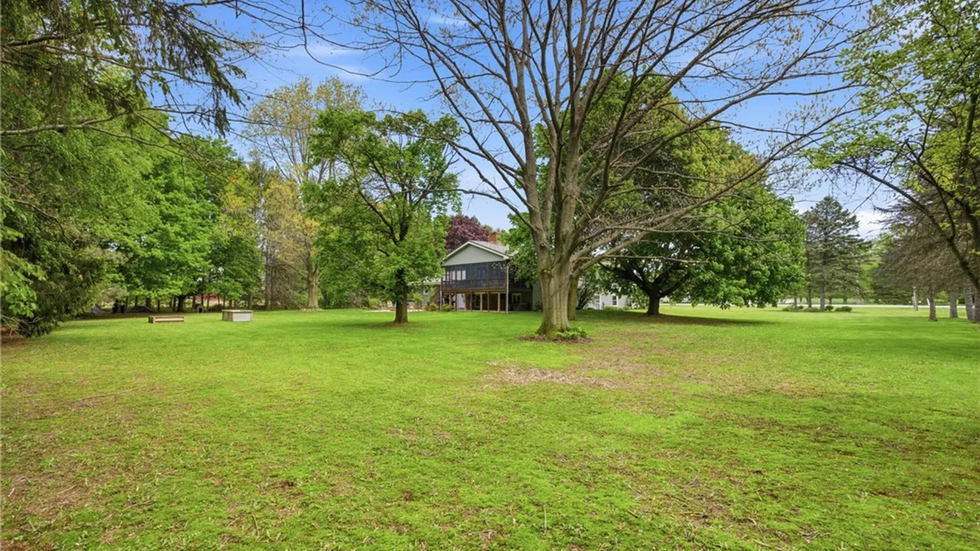 Property at 10074 Creek Road, Pavilion, NY 14525 14