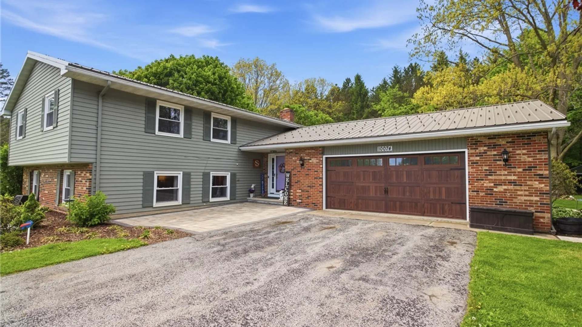 Property at 10074 Creek Road, Pavilion, NY 14525 4
