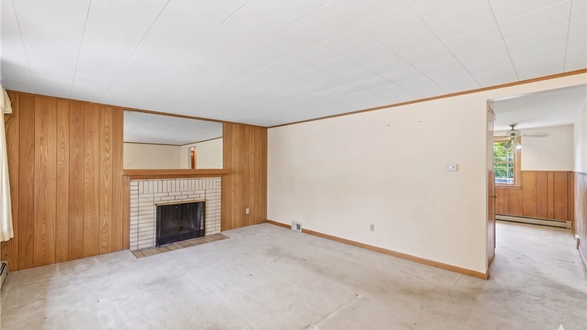 Property at 136 Wendel Avenue, Tonawanda, NY 14223 6