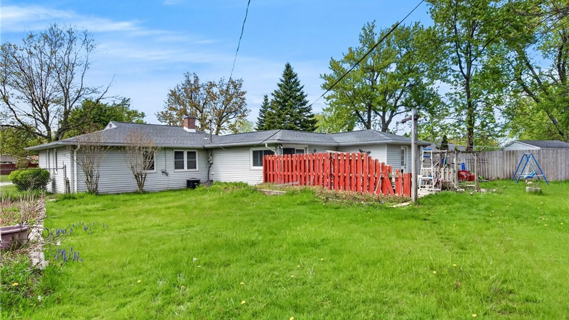 Property at 39 Mapleview Drive, Amherst, NY 14226 42