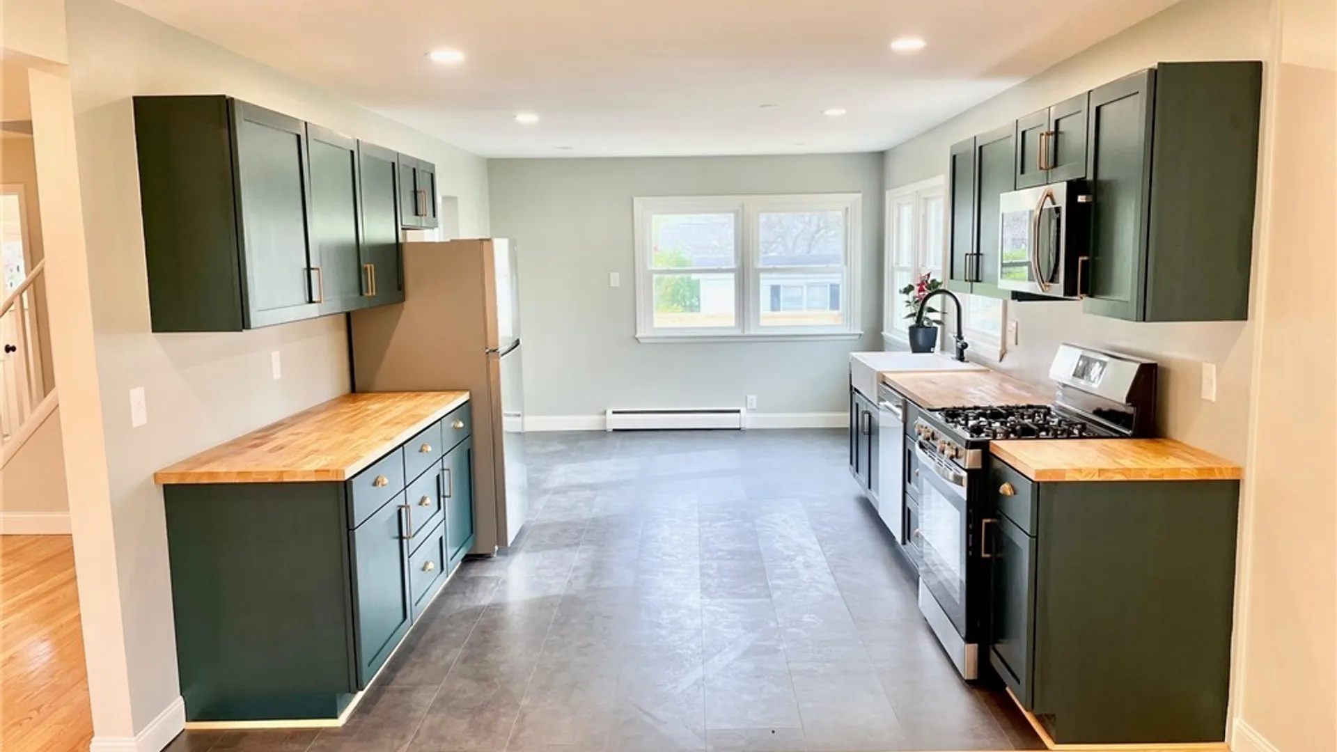 Property at 33 Elm Street, East Bloomfield, NY 14469 3