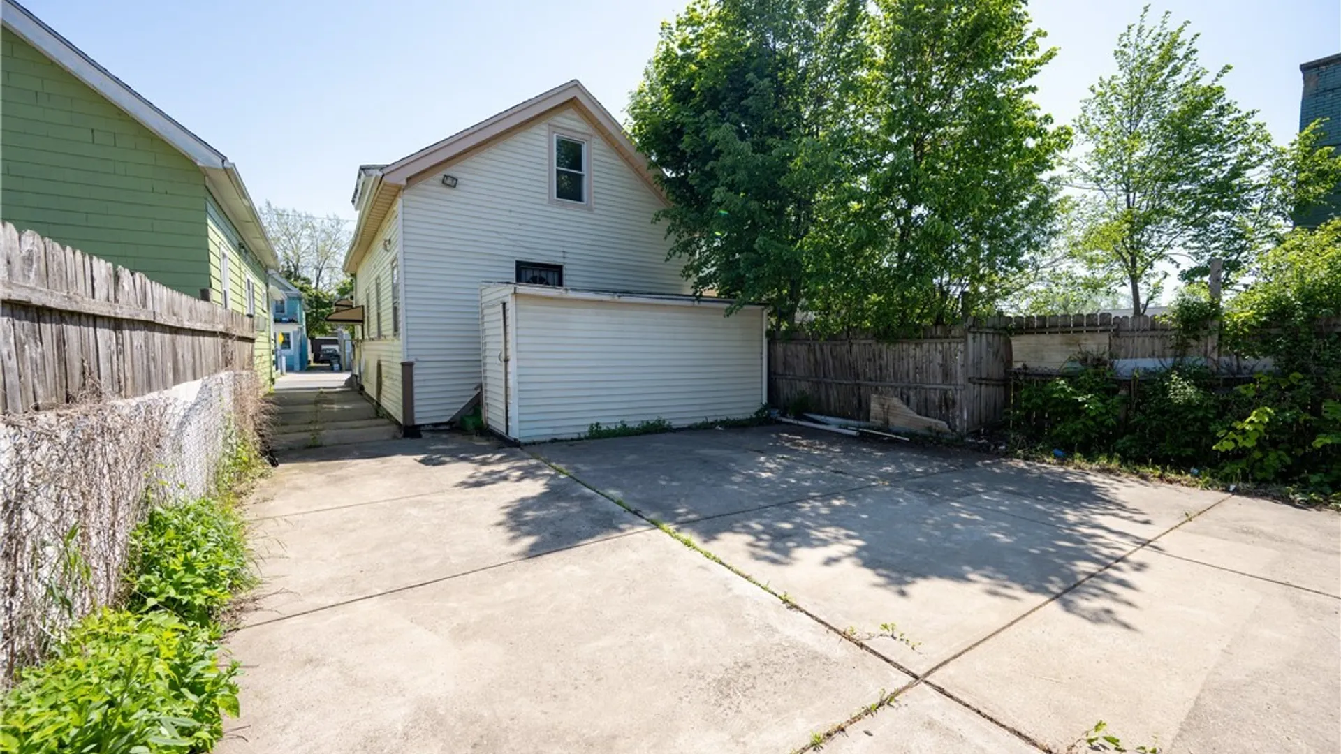 Property at 418 Lisbon Avenue, Buffalo, NY 14215 9
