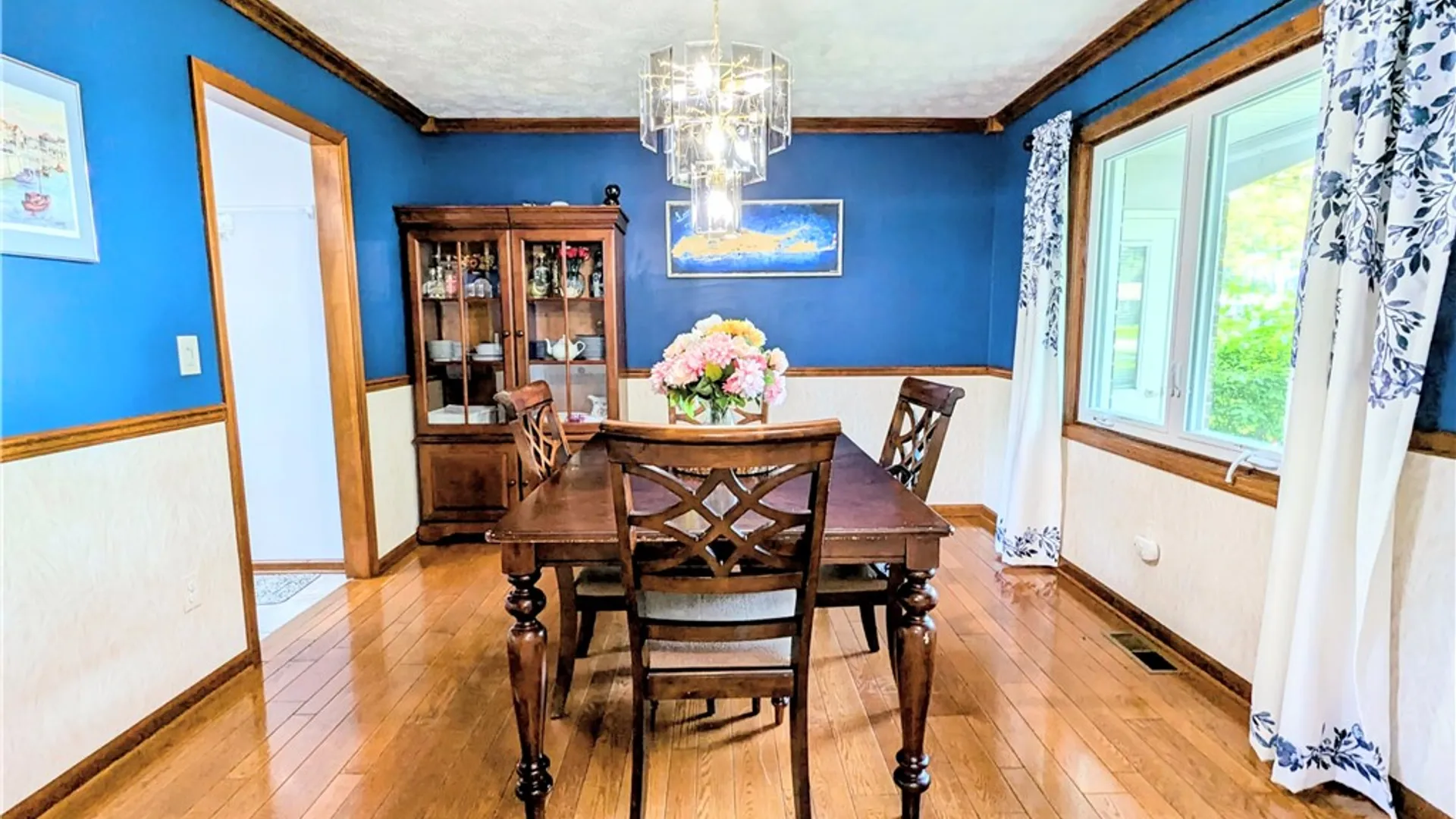 Property at 19 Towngate Road, Greece, NY 14626 18