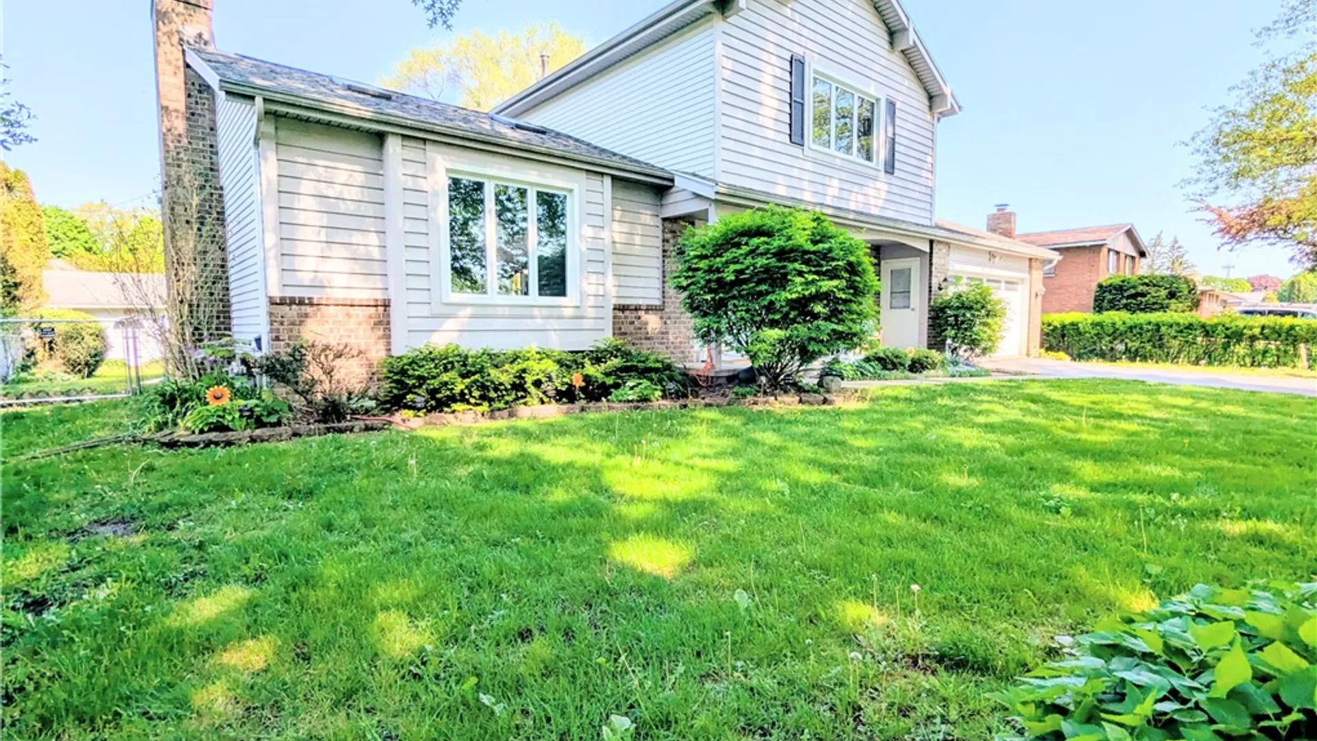 Property at 19 Towngate Road, Greece, NY 14626 2