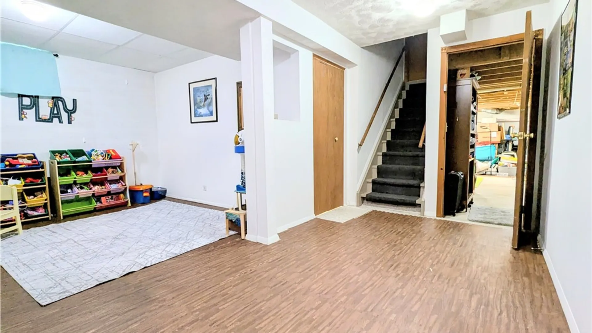 Property at 19 Towngate Road, Greece, NY 14626 35